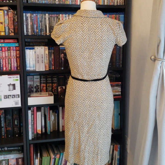 Banana republic stretch knit dress - Picture 3 of 3